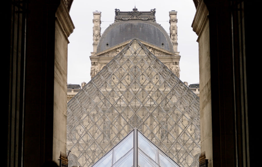 PARFUMS DE MARLY, MECENAS DEL LOUVRE