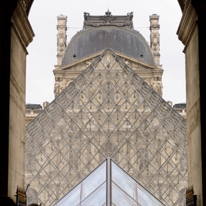 PARFUMS DE MARLY SOUTIENT LE
MUSÉE DU LOUVRE